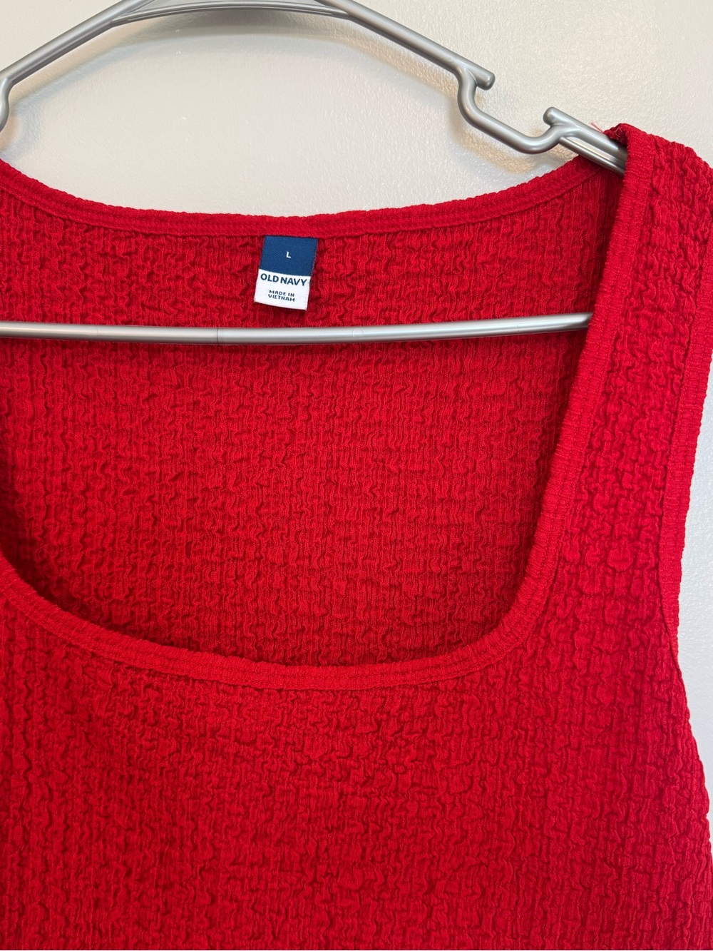 Women’s Old Navy Tank Top - Picture 3 of 4